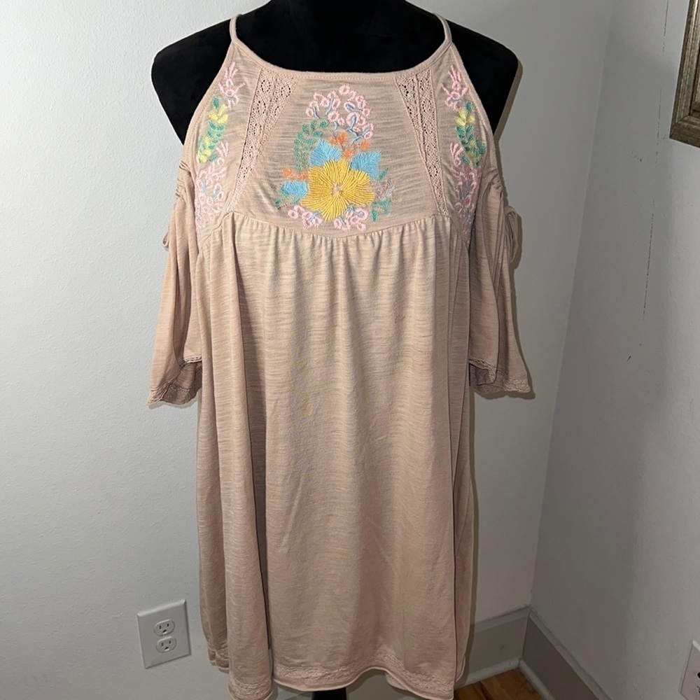 Umgee embroidered cold shoulder tan Boho dress Sz S